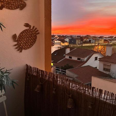 1-Bedroom Sea View Apartment With Private Balcony Costa Da Caparica, Just 5 Minutes From The Beach 코스타 다 카파리카 외부 사진