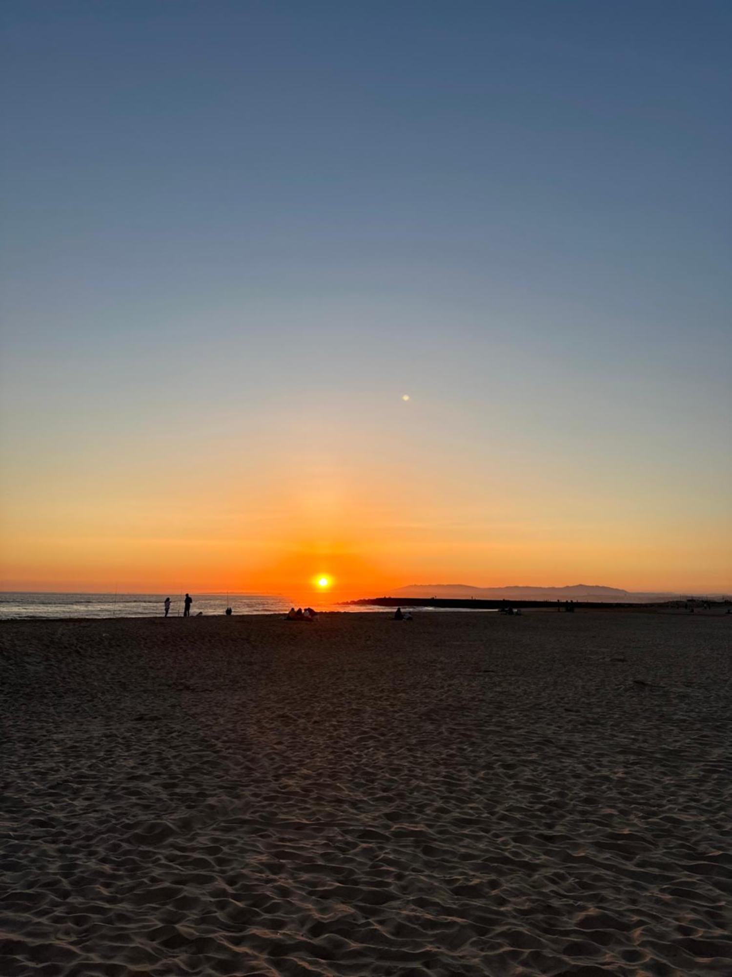 1-Bedroom Sea View Apartment With Private Balcony Costa Da Caparica, Just 5 Minutes From The Beach 코스타 다 카파리카 외부 사진