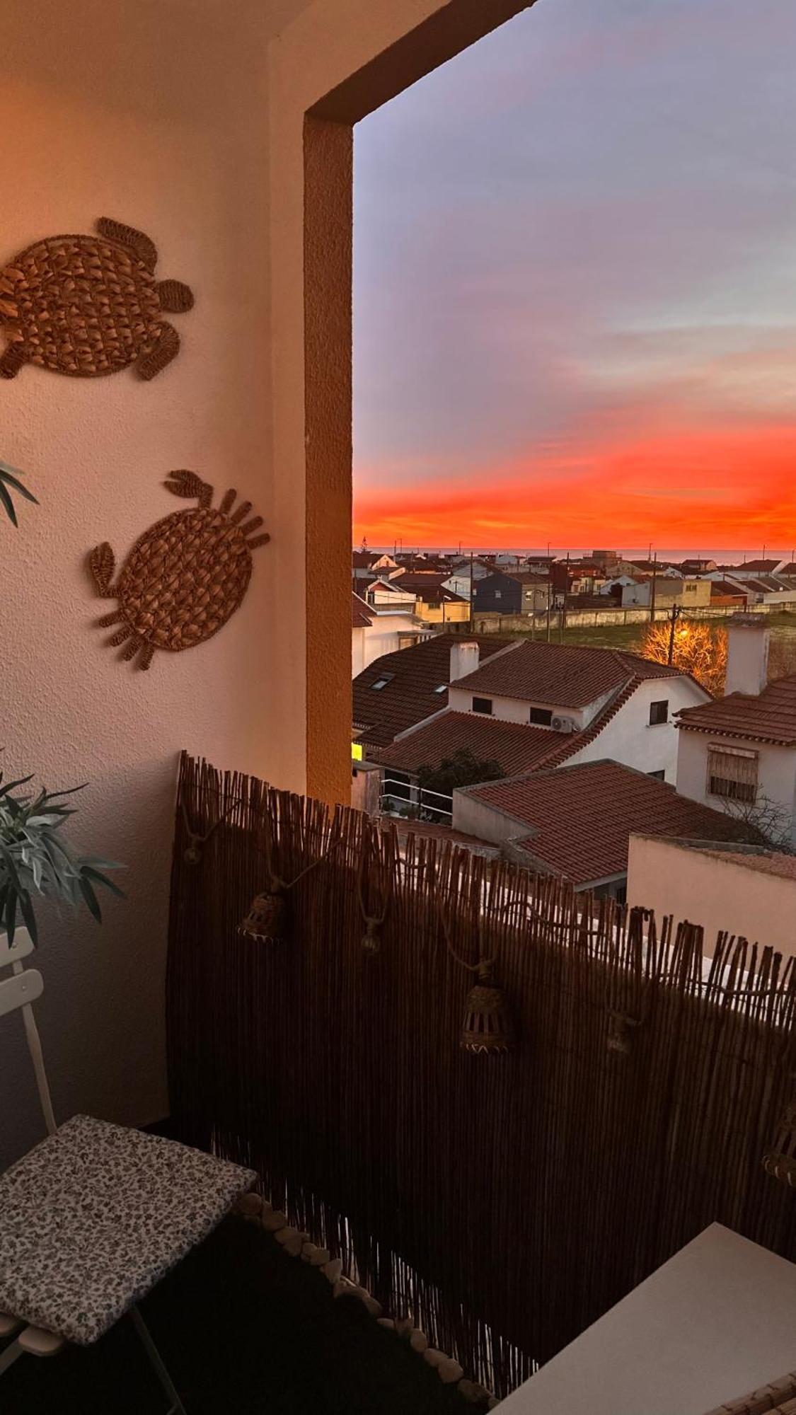 1-Bedroom Sea View Apartment With Private Balcony Costa Da Caparica, Just 5 Minutes From The Beach 코스타 다 카파리카 외부 사진