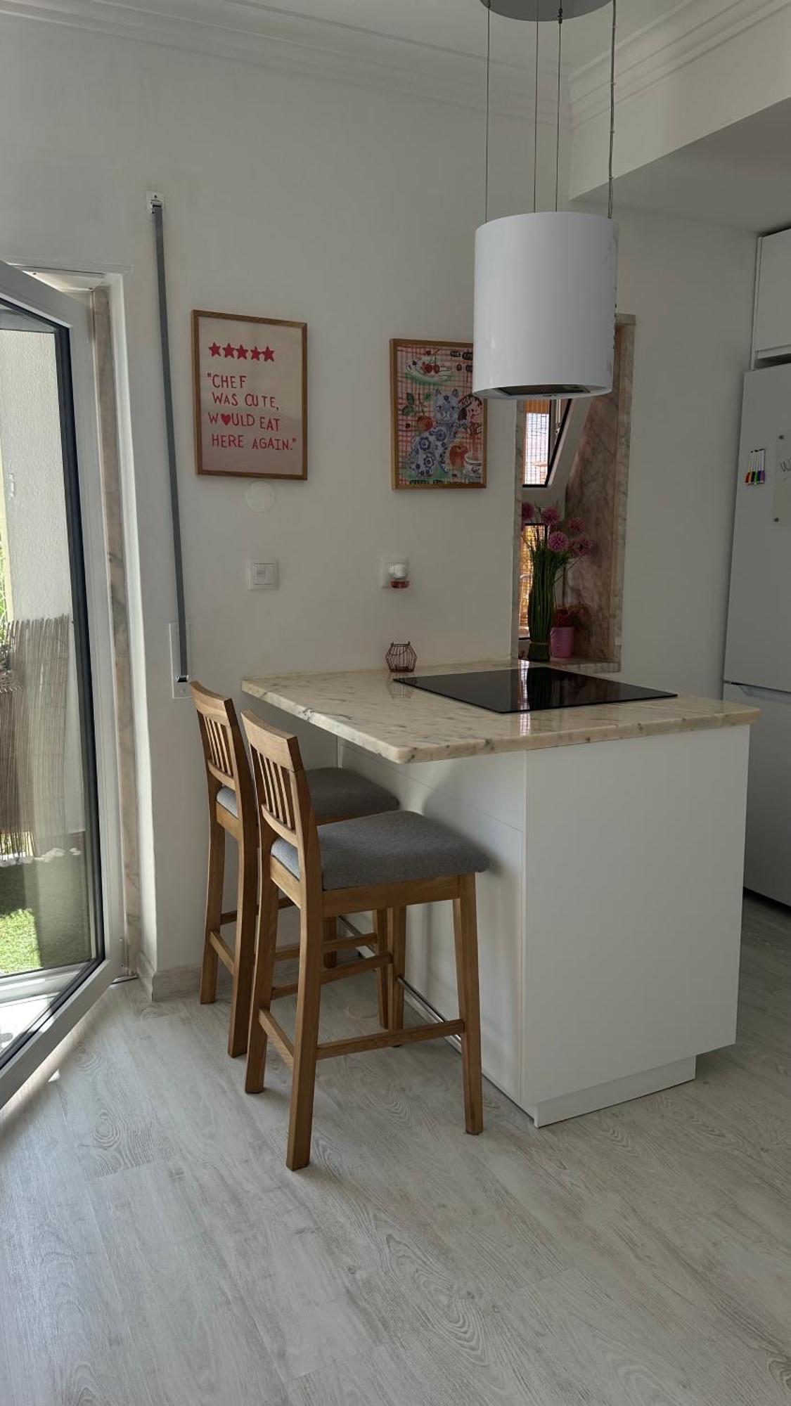1-Bedroom Sea View Apartment With Private Balcony Costa Da Caparica, Just 5 Minutes From The Beach 코스타 다 카파리카 외부 사진