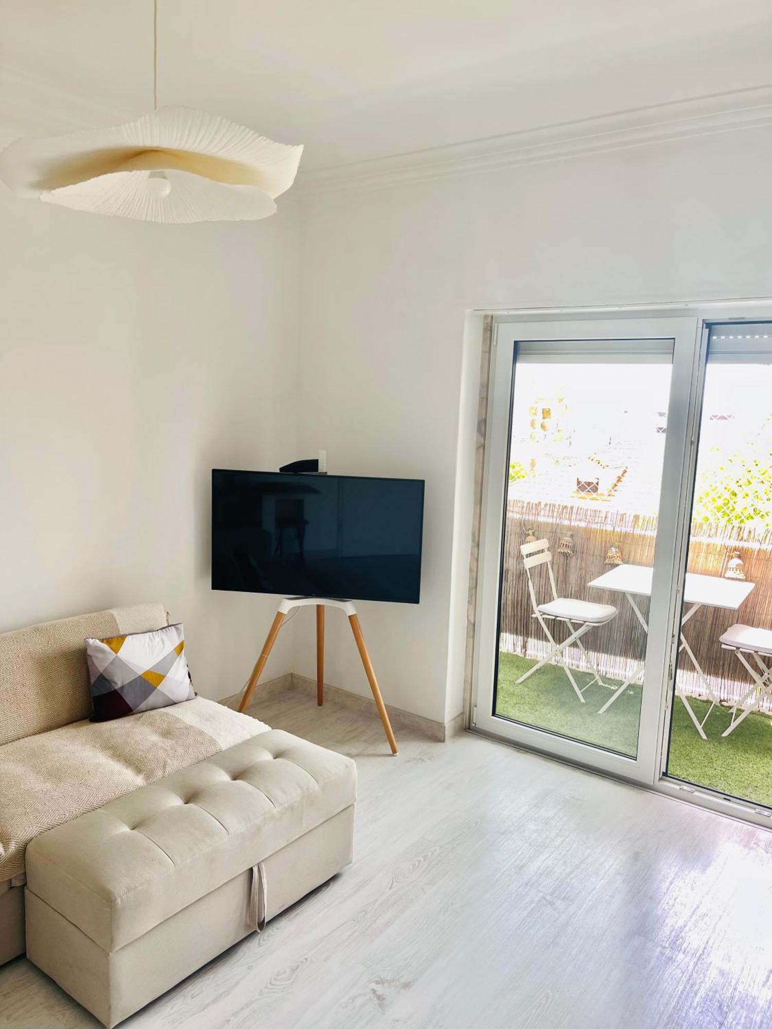 1-Bedroom Sea View Apartment With Private Balcony Costa Da Caparica, Just 5 Minutes From The Beach 코스타 다 카파리카 외부 사진